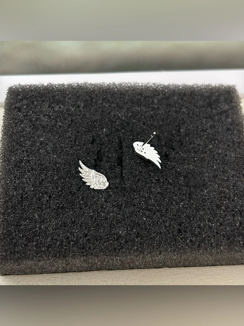 Small Angel wings Stud Earrings for Men Women Streetwear Punk Hip Hop Unisex